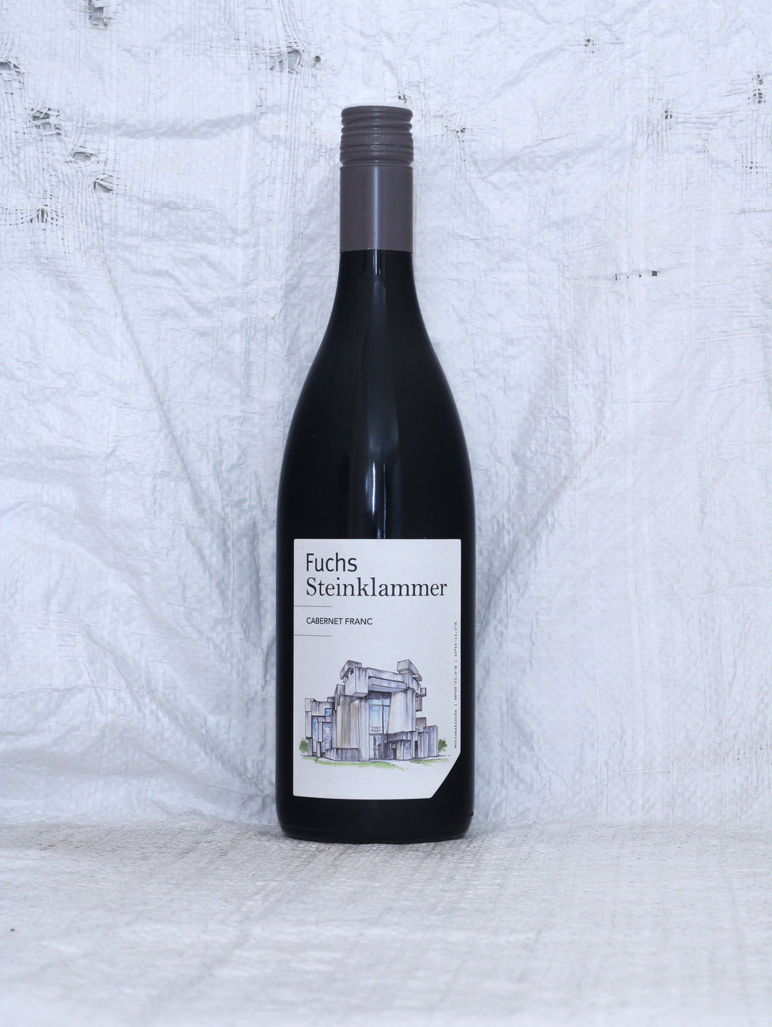 Cabernet Franc 2022 von Fuchs-Steinklammer aus Wien – Bio Rotwein, Vorderansicht der Weinflasche.