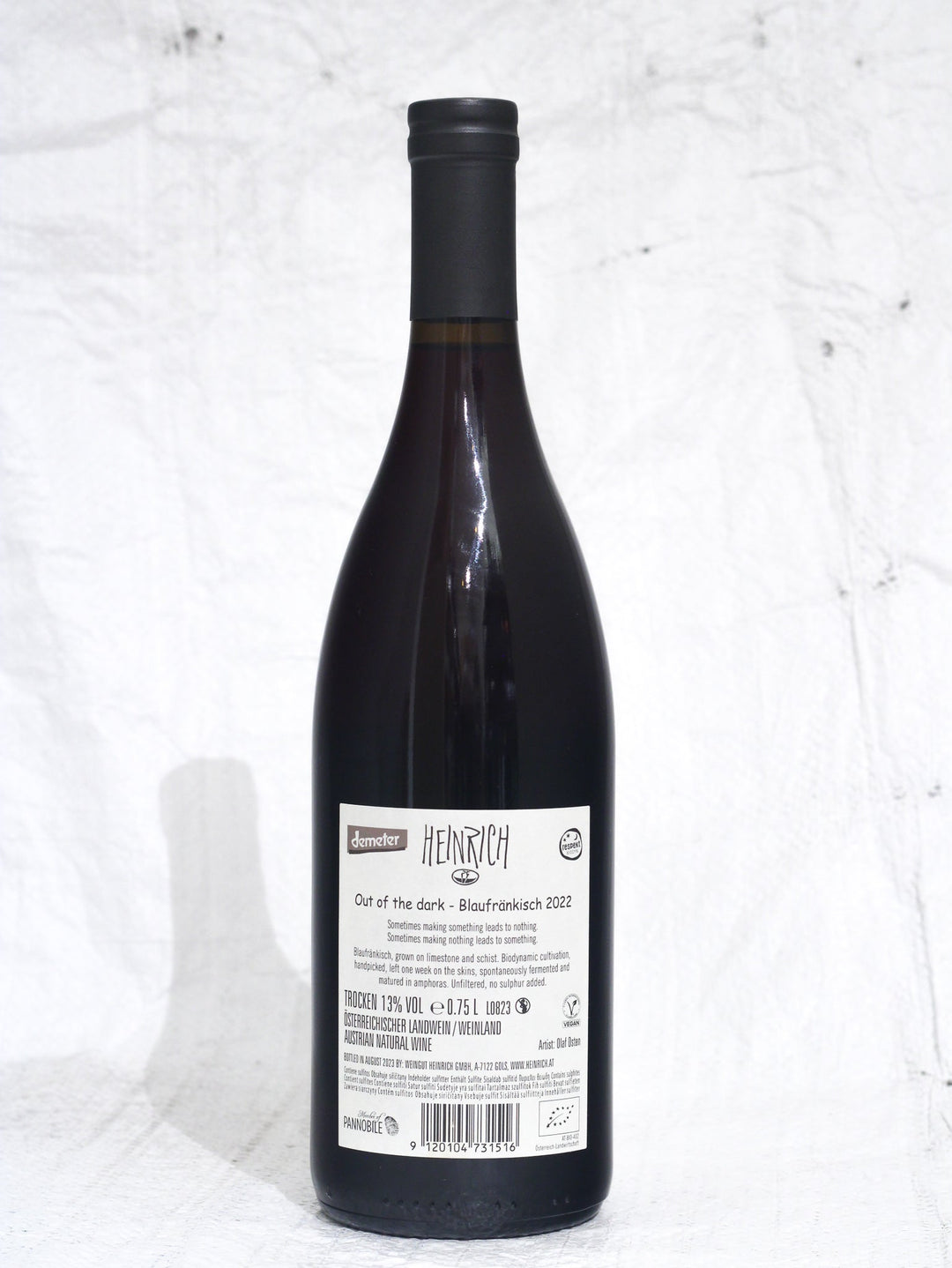Out Of The Dark 2022 0,75L Bio Wein von Gernot & Heike Heinrich