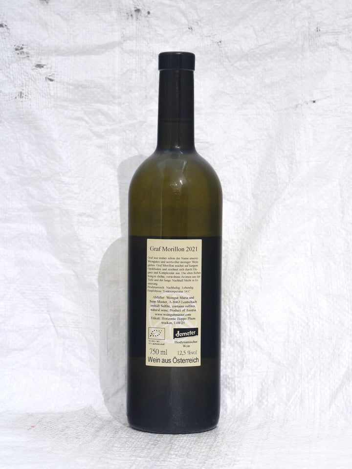Wein online kaufen, hier im Weinskandal Shop. Graf Morillon 2021 Bio Wein von Sepp Muster.