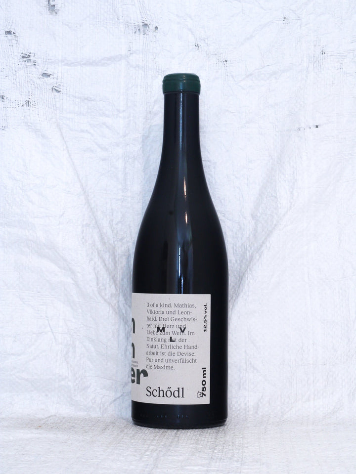 Grün Grün Grüner 2024 0,75L Bio Wein von Schödl Family