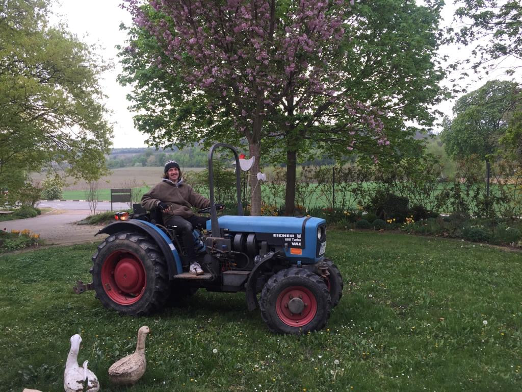 Winzer Valentin Sylvaner Wörner aus dem 
Rheinhessen // Deutschland