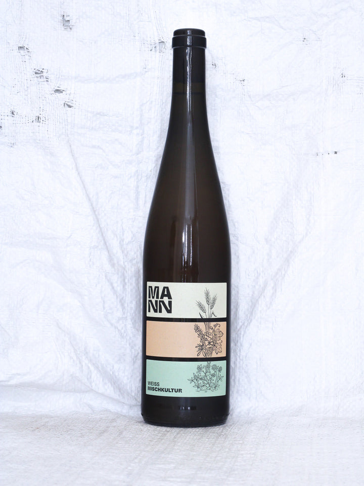 Mischkultur Weiss 2024 von Andi Mann – Bio Weißwein aus Rheinhessen in Deutschland mit Vorderetikett.