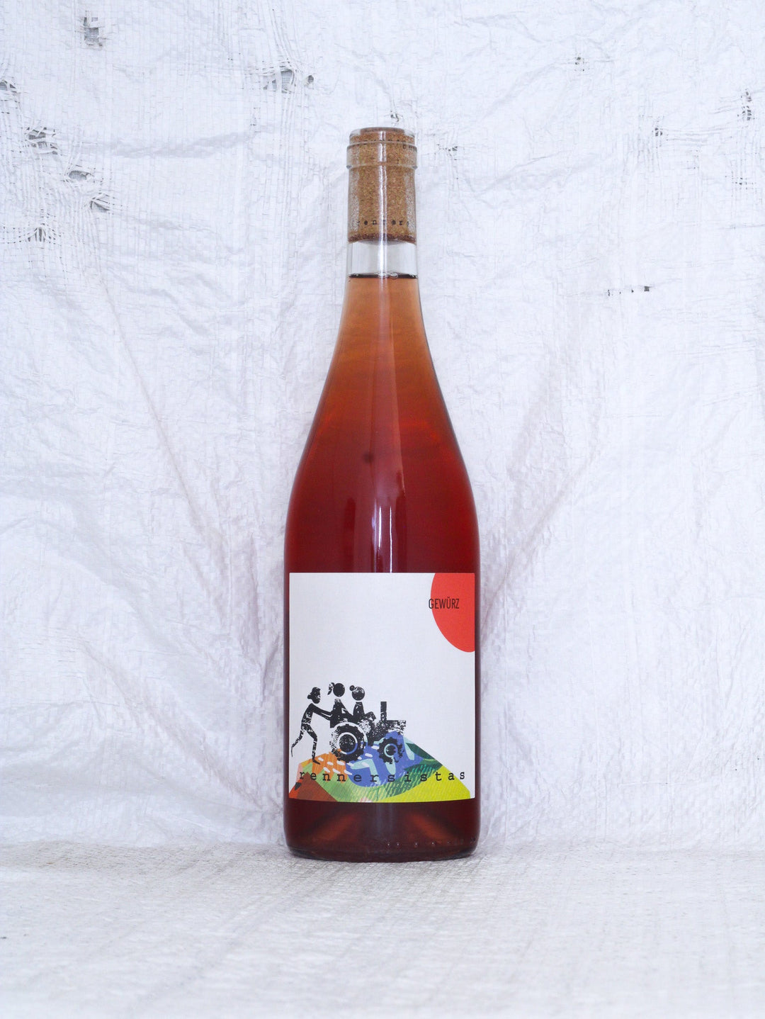 Flasche Vorderansicht Gewürz 2024 Bio Wein von den rennersistas aus dm Burgenland