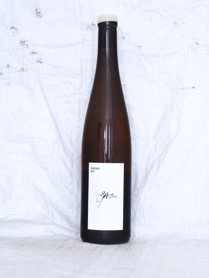 Riesling Götzen 2023 von kleines gut – Bio Riesling aus Württemberg in Deutschland mit Vorderetikett.