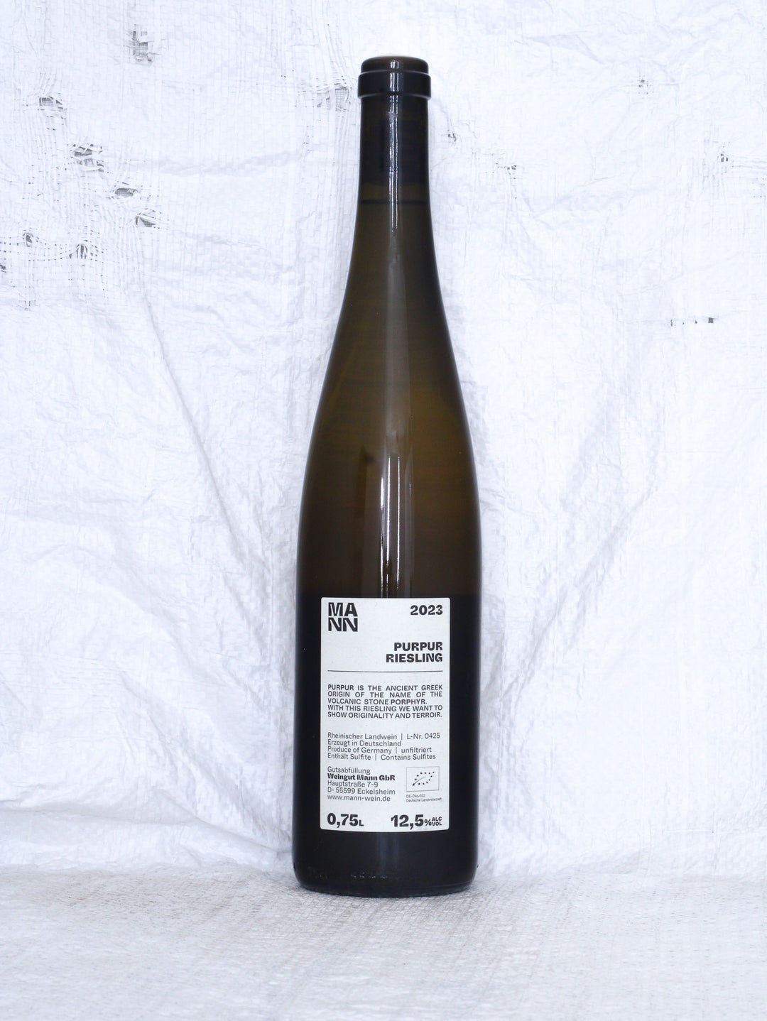 Riesling Purpur 2023 von Andi Mann – Bio Riesling aus Rheinhessen in Deutschland mit Etikett.