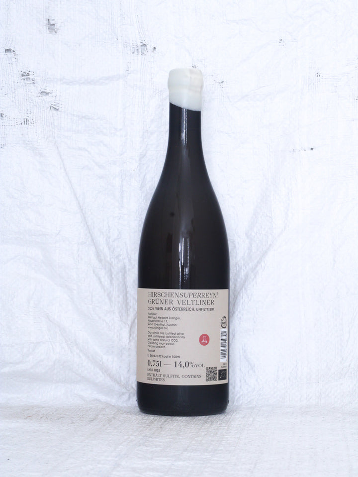 Rücketikett des Hirschensuperreyn Grüner Veltliner 2024 Bio Naturweins von Herbert Zillinger aus dem Weinviertel.