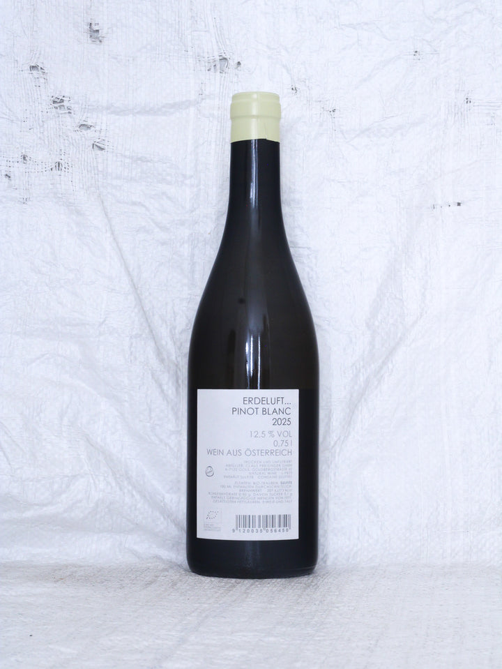 Rücketikett des Pinot Blanc ErdeLuftGras 2025 von Claus Preisinger aus dem Burgenland.