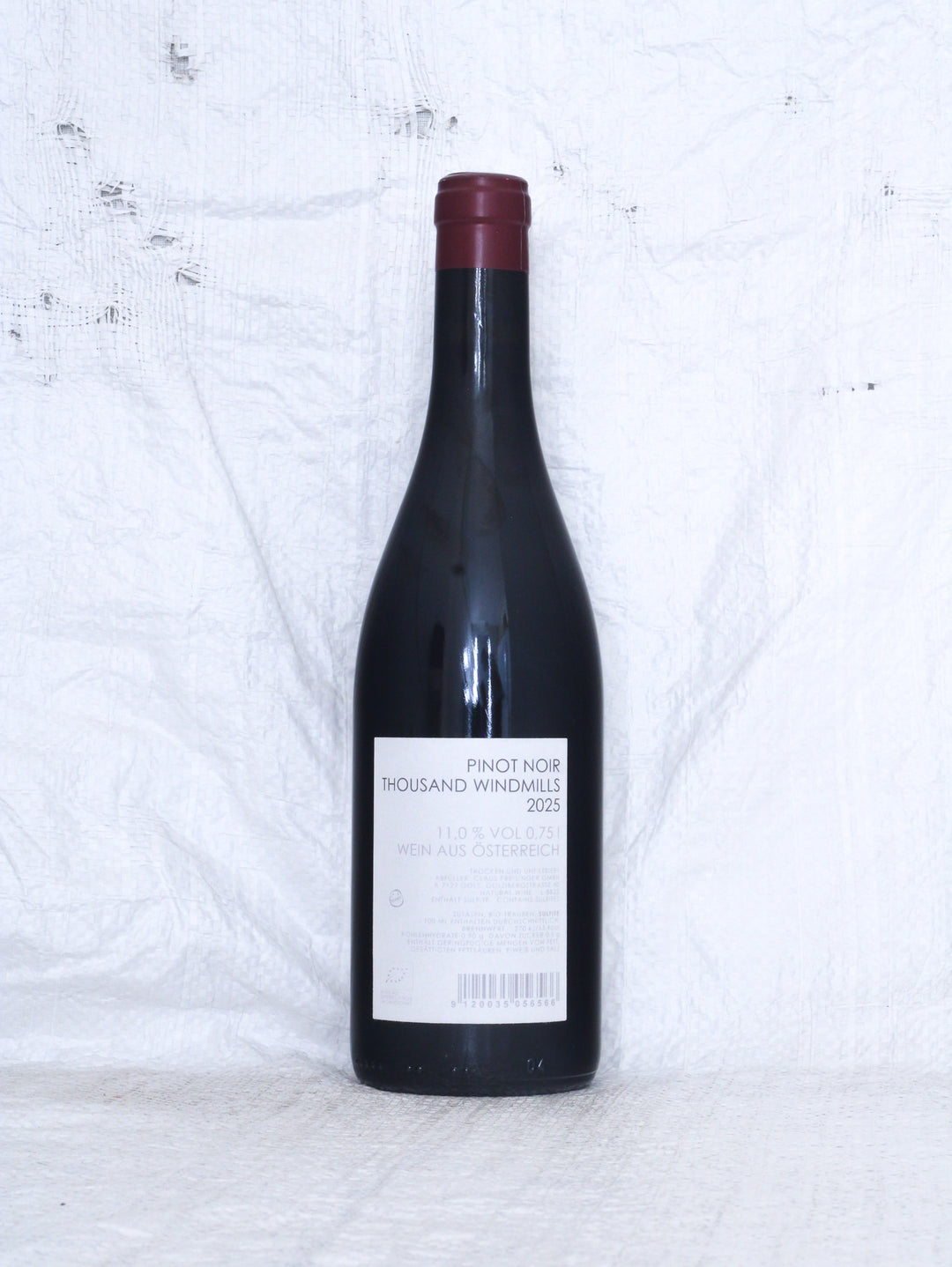 Rücketikett des Pinot Noir Thousand Windmills 2025 von Claus Preisinger aus dem Burgenland.