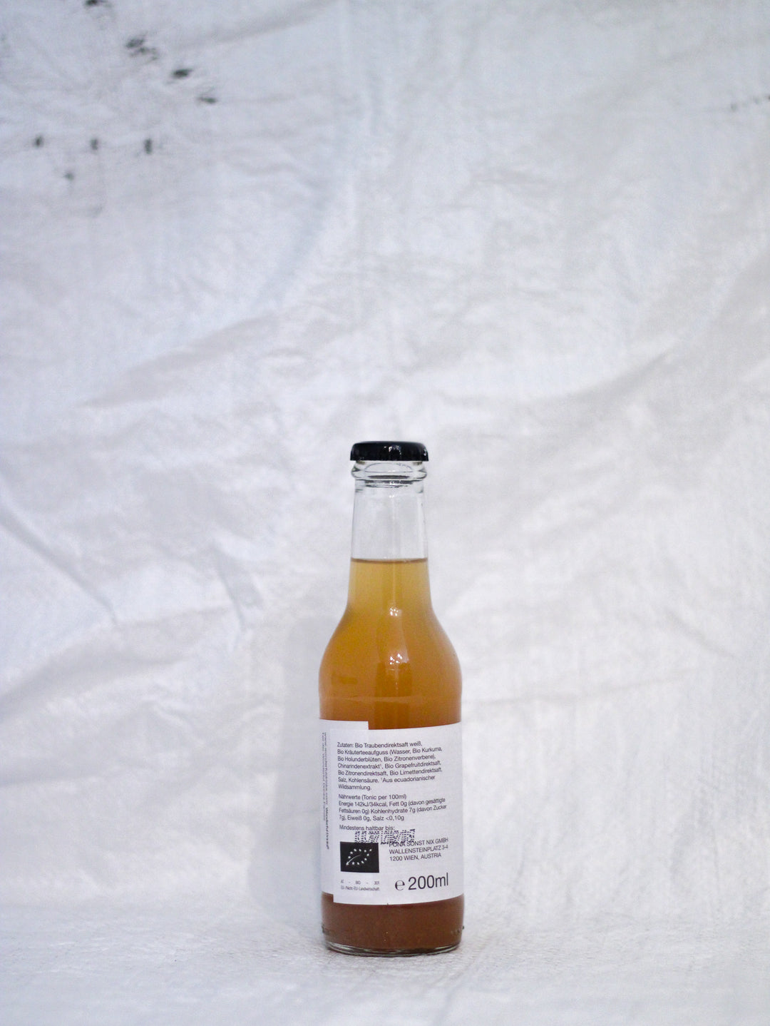 Bestes Bio Tonic Water, Pona Pona Bitter Fog, natürliches Chinin, Tonic ohne künstliche Aromen, Premium Mixer Österreich, Weinskandal alkoholfreie Getränke, Bio-Limonade herb.